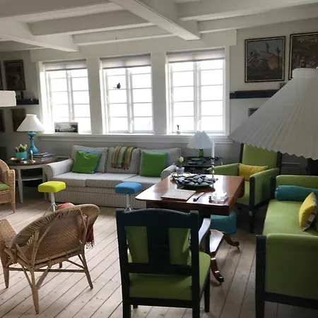 Breath Of History And Poetry In Dreyer's House Vakantiehuis Hojen