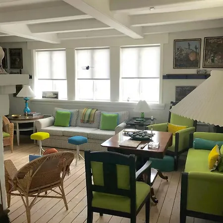 Breath Of History And Poetry In Dreyer's House * Hojen
